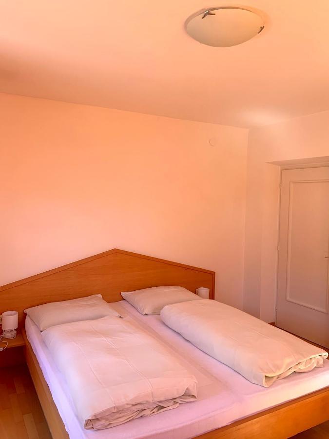 Bed and Breakfast Garni Rika Parcines Esterno foto