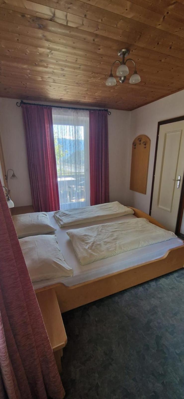 Bed and Breakfast Garni Rika Parcines Esterno foto